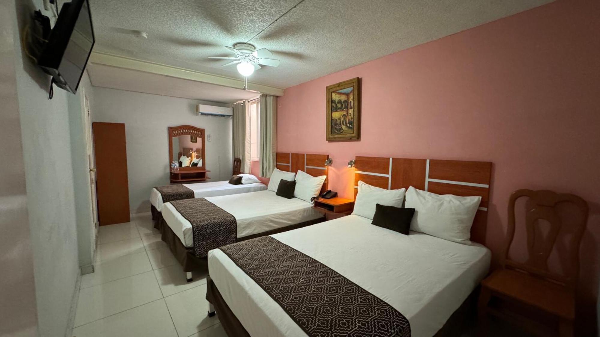 Hotel Ana Isabel Zamora de Hidalgo Buitenkant foto